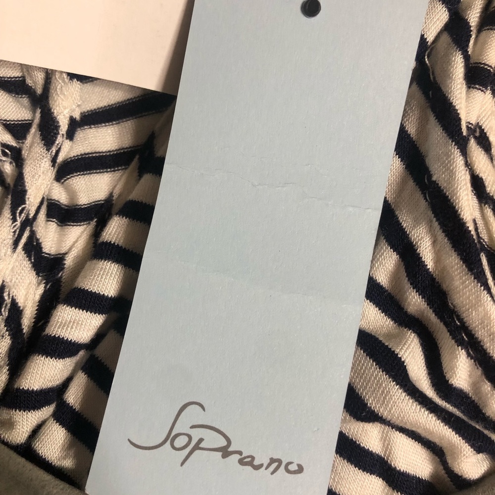 Black and white striped dress NEVER WORN! - Picture 5 of 5